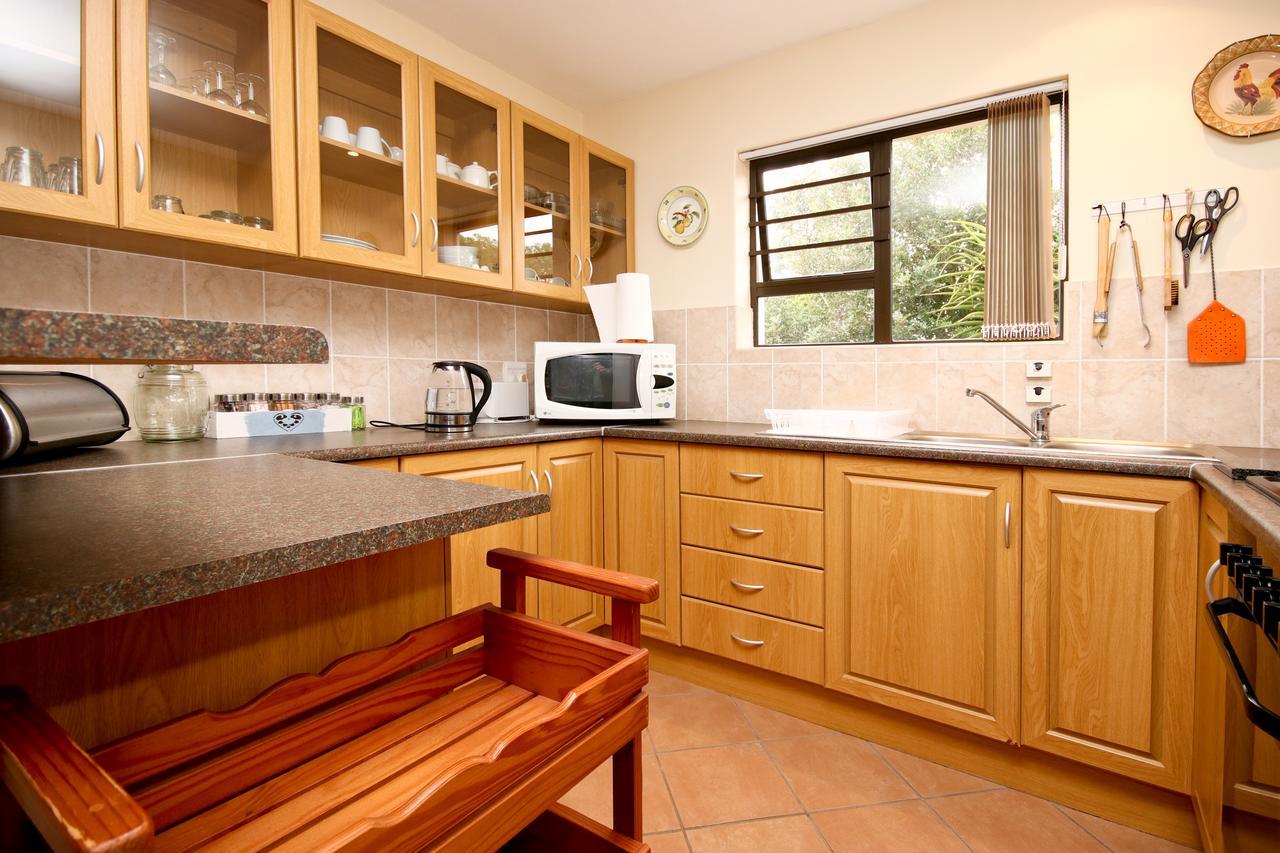 Rest Assured Stilbaai Apartment Luaran gambar